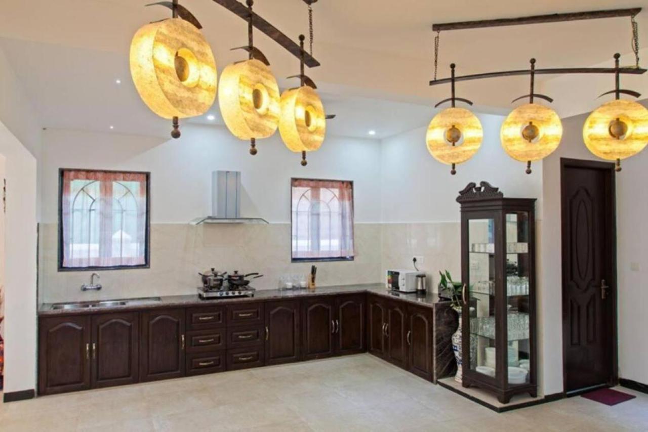 Luxury Rental With Kids Playroom In Goa Calangute Bagian luar foto