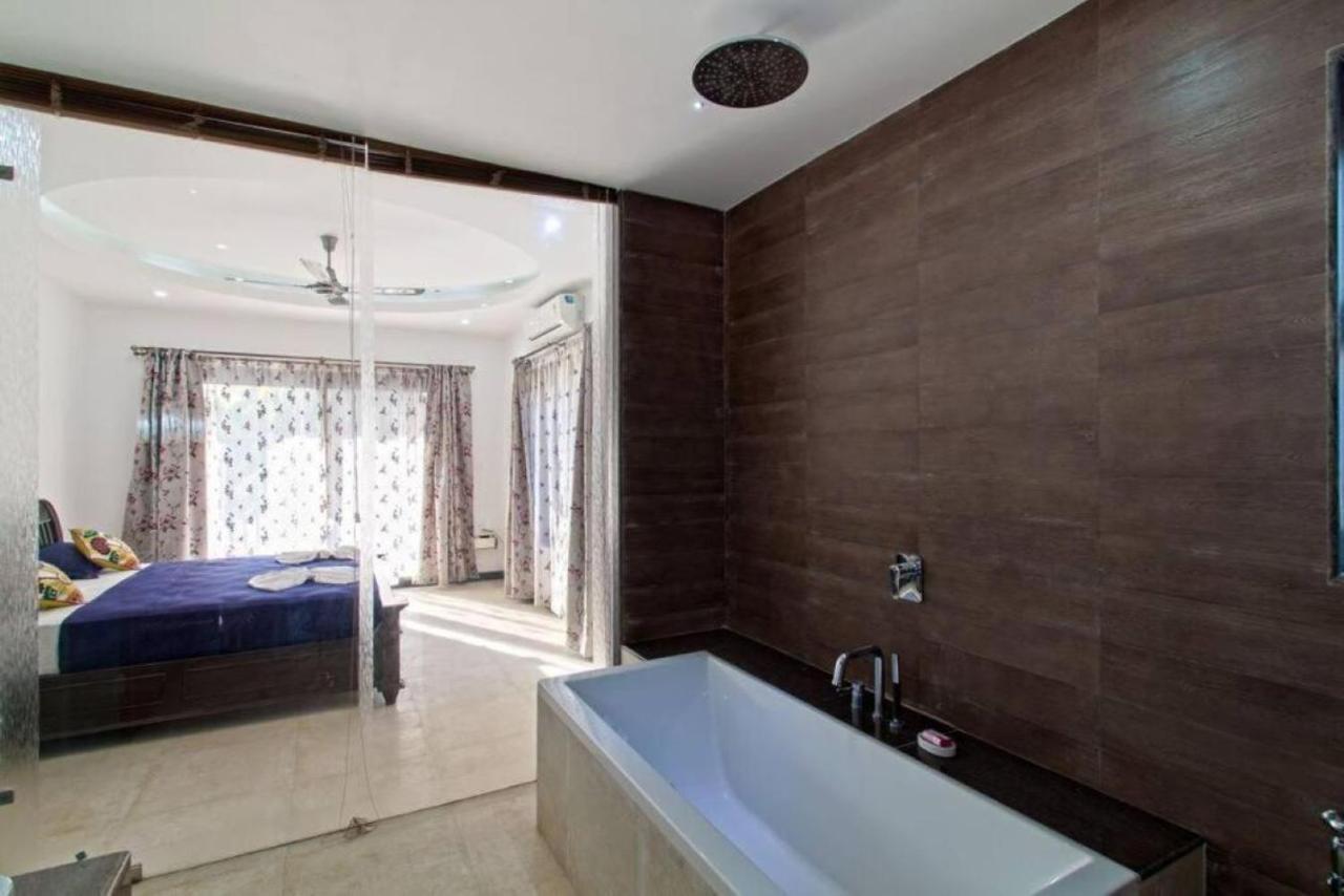 Luxury Rental With Kids Playroom In Goa Calangute Bagian luar foto